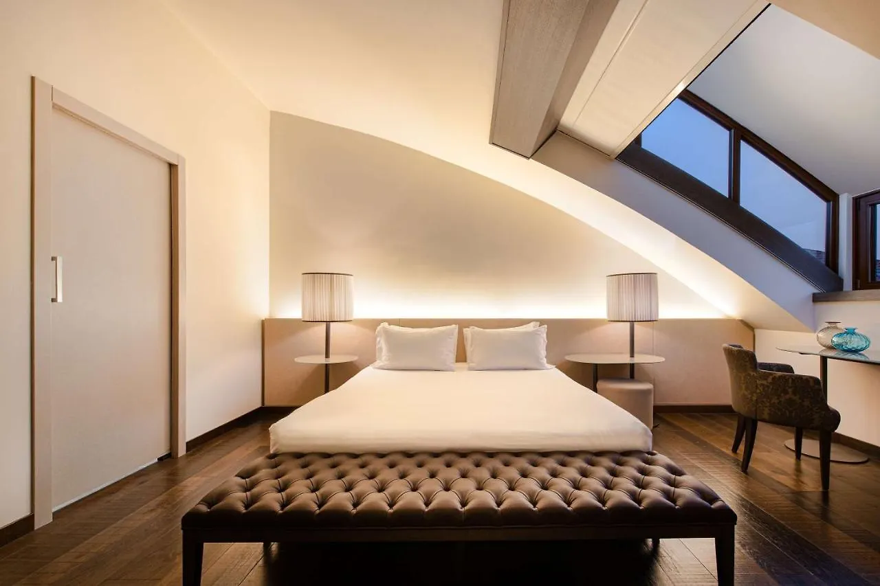 Hyatt Centric Murano Venice 4*,  Italy