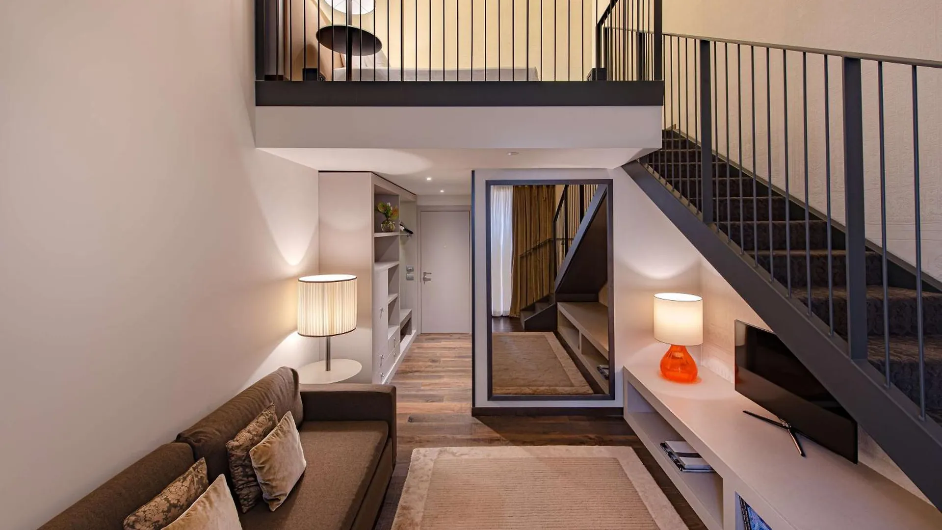 Hyatt Centric Murano Venice Италия