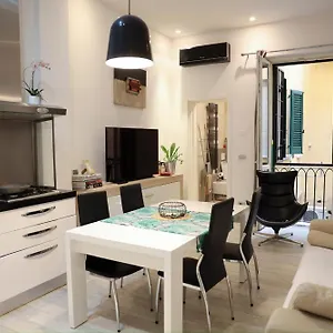 Apartament Righi24 Włochy